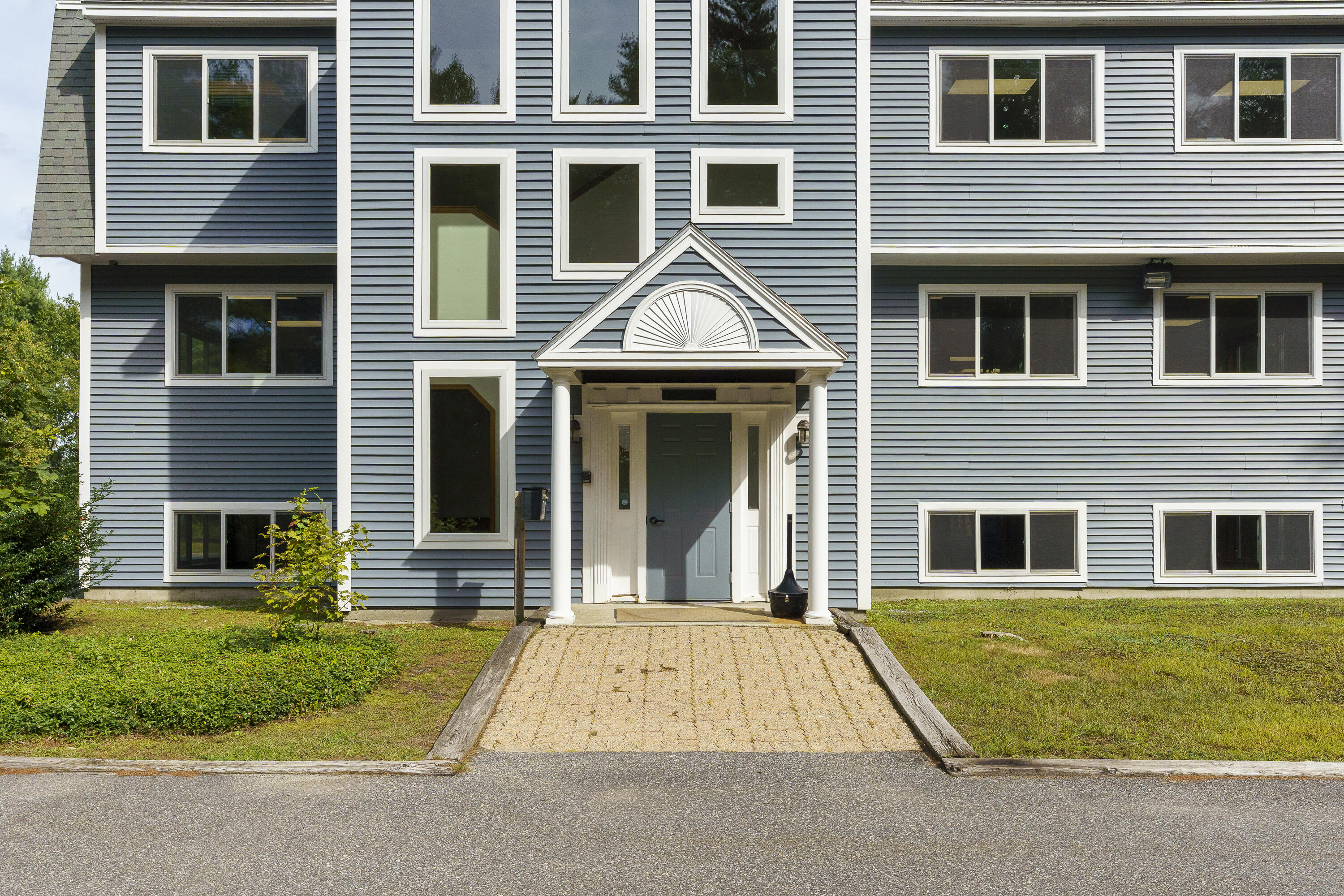 22 Parkers Way Brunswick ME 04011