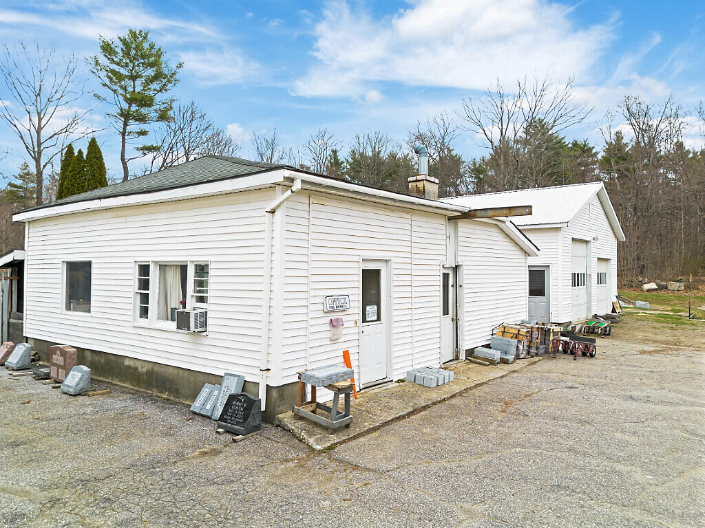 585 Riverside Drive Augusta ME 04330
