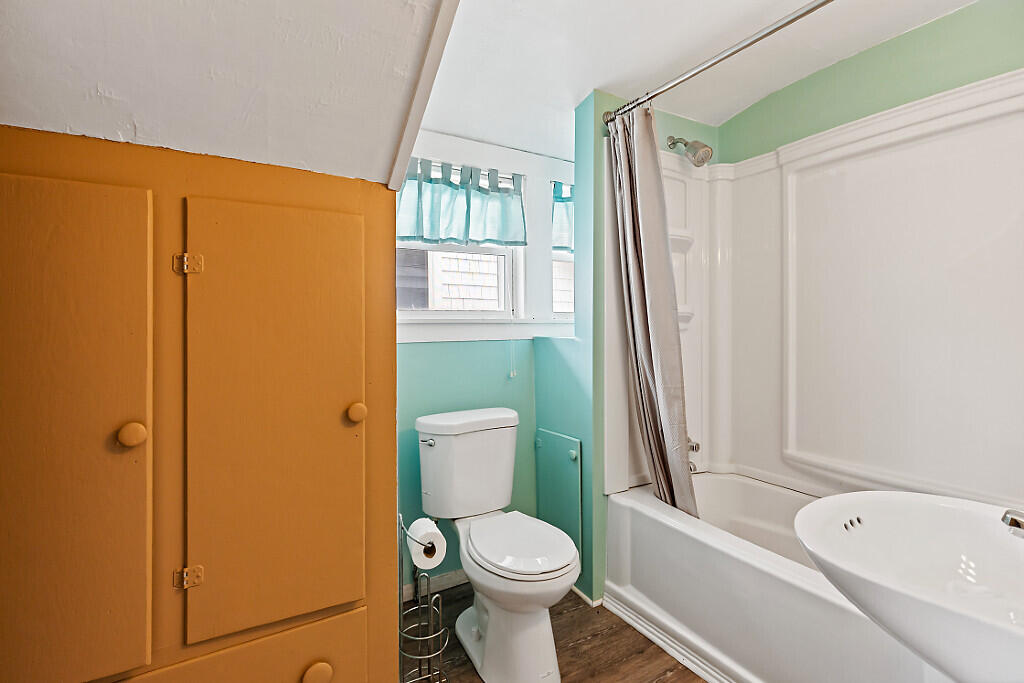 585 Riverside Drive Augusta ME 04330