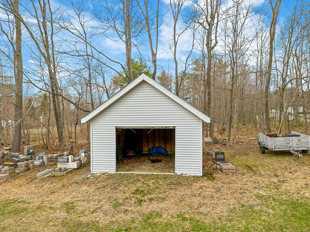 585 Riverside Drive Augusta ME 04330