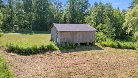 1149 Avenue Road Exeter ME 04435