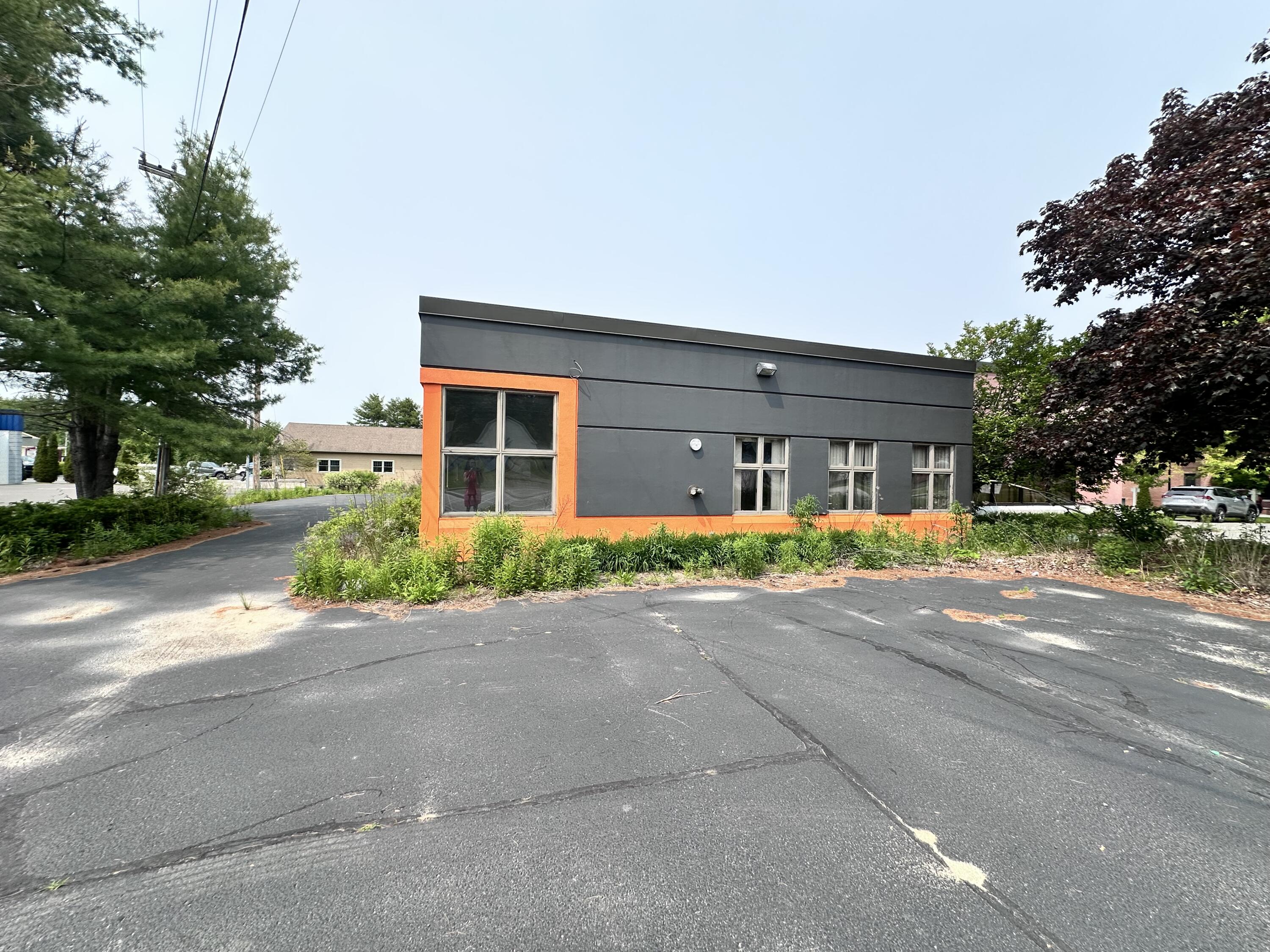 637 Minot Avenue Auburn ME 04210