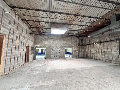 637 Minot Avenue Auburn ME 04210