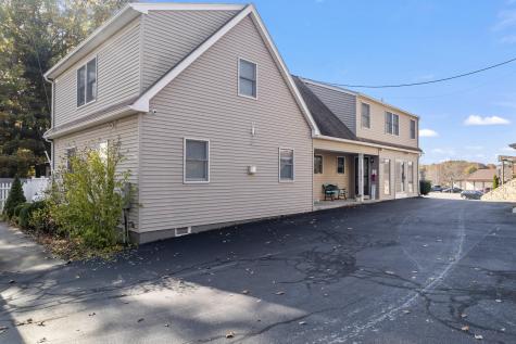 79 Old Post Road Kittery ME 03904