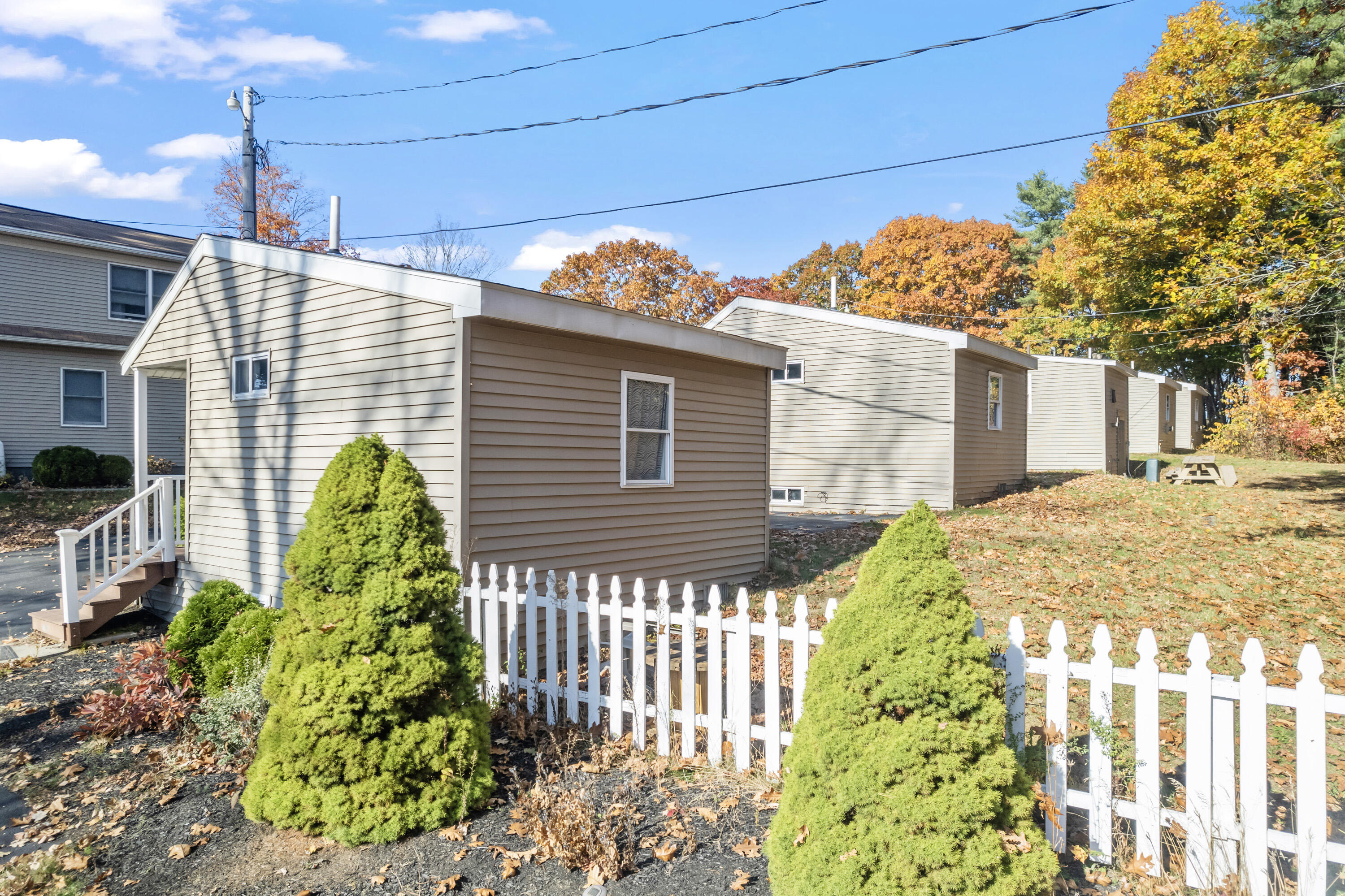 79 Old Post Road Kittery ME 03904