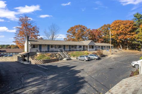 79 Old Post Road Kittery ME 03904