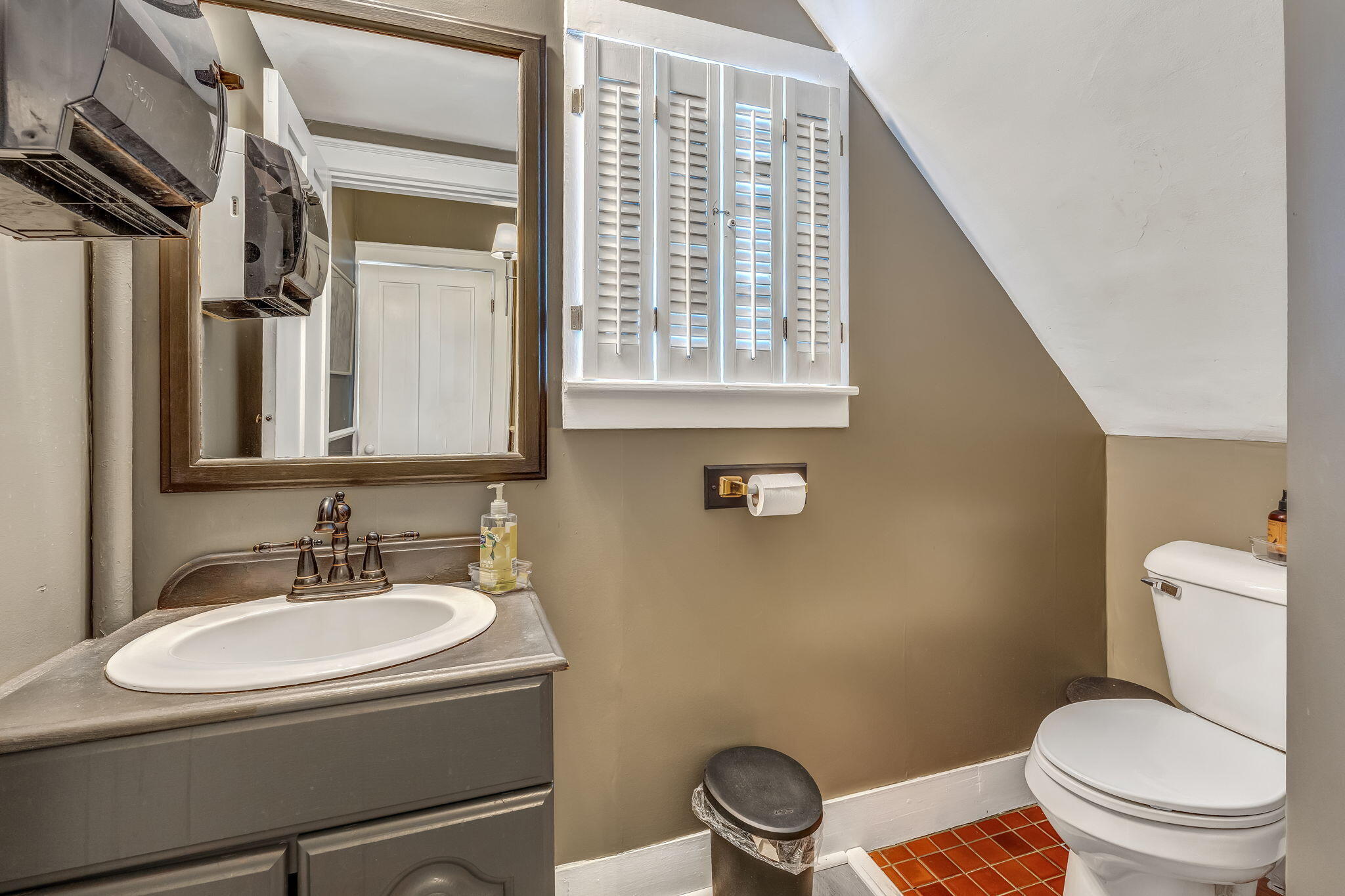 182 Madison Avenue Skowhegan ME 04976