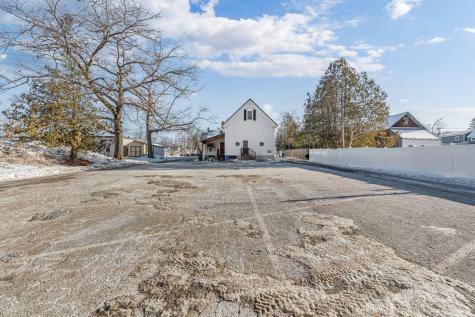 182 Madison Avenue Skowhegan ME 04976