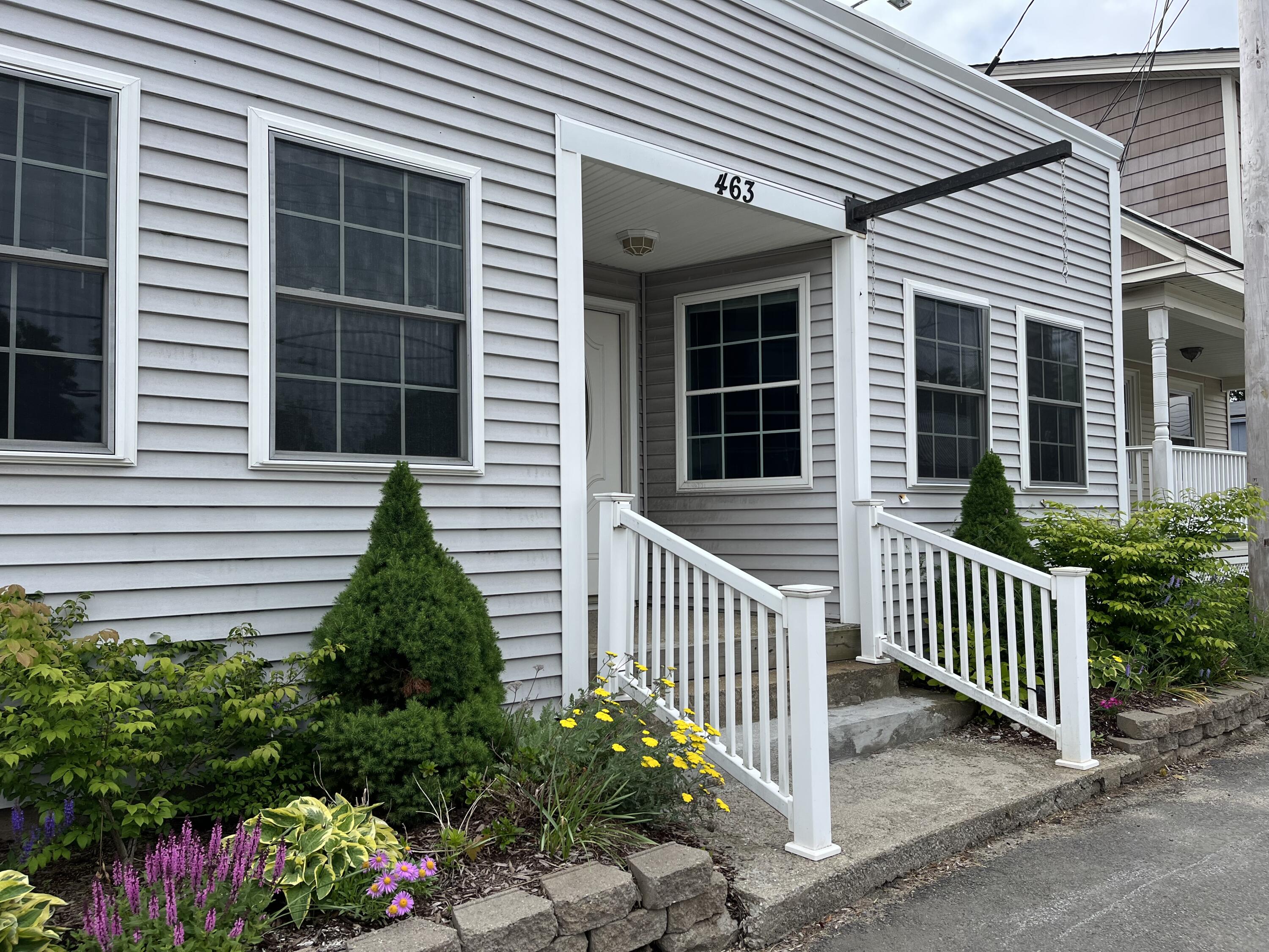 463 Elm Street Biddeford Maine Real Estate Listing MLS 1555649