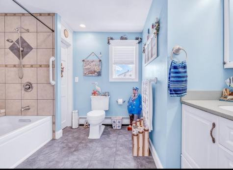 185 E Grand Avenue Old Orchard Beach ME 04064