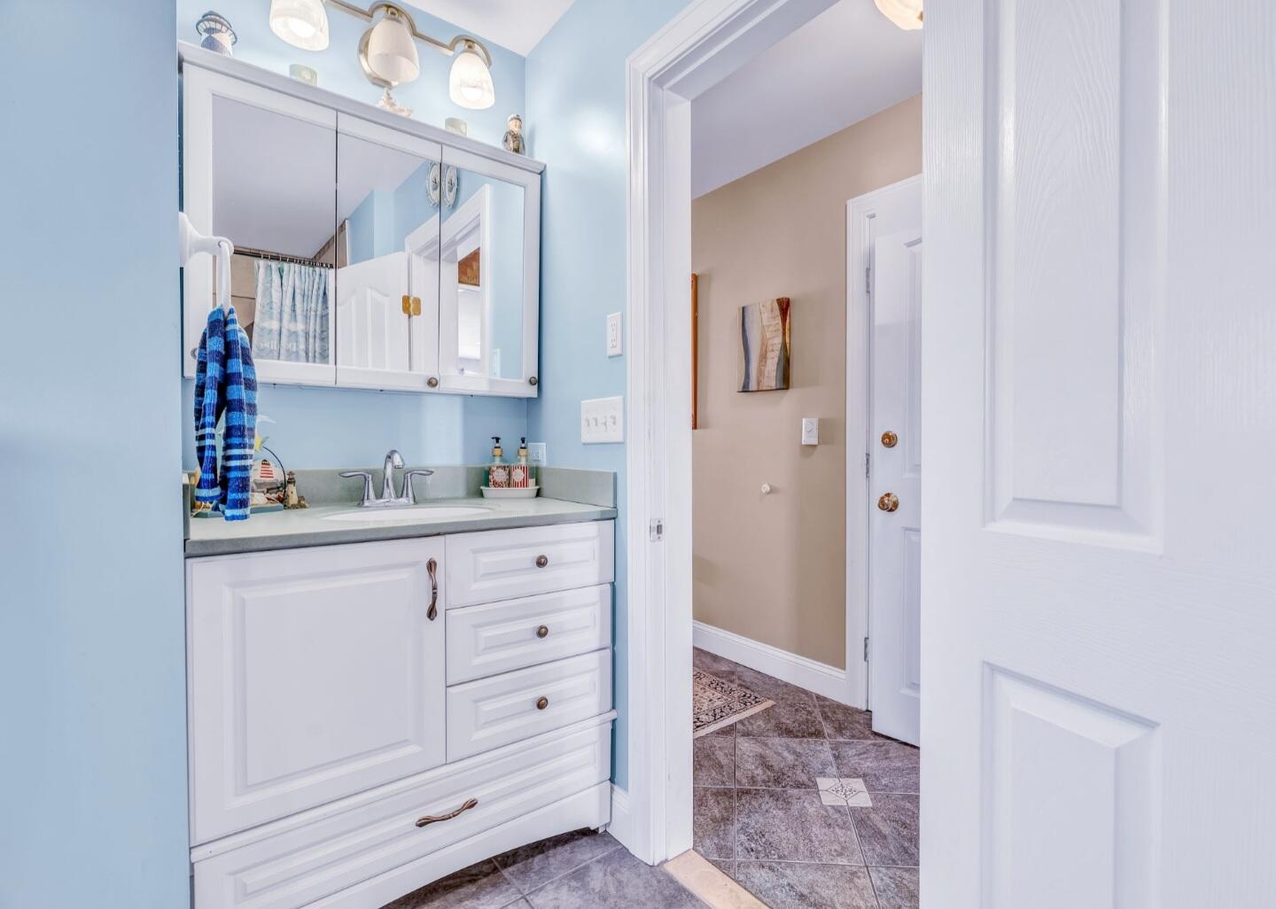 185 E Grand Avenue Old Orchard Beach ME 04064