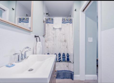 185 E Grand Avenue Old Orchard Beach ME 04064