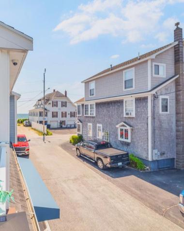 185 E Grand Avenue Old Orchard Beach ME 04064