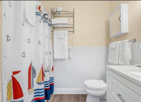 185 E Grand Avenue Old Orchard Beach ME 04064