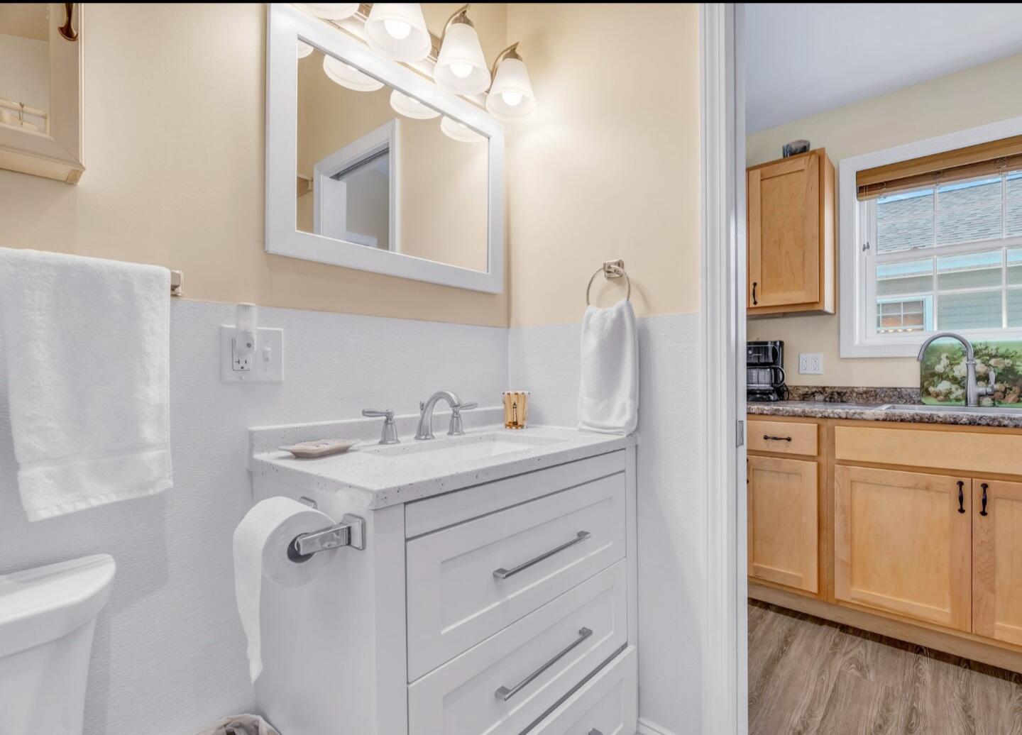 185 E Grand Avenue Old Orchard Beach ME 04064