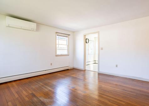 203 Gray Road Falmouth ME 04105