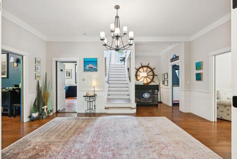 61 Fletcher Street Kennebunk ME 04043