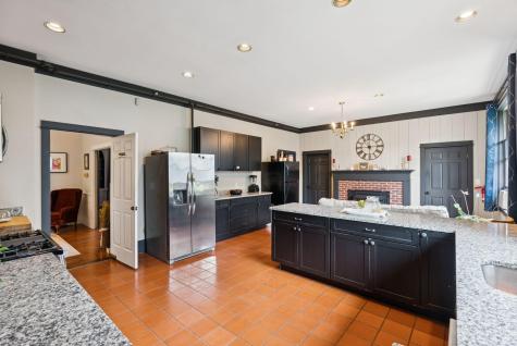 61 Fletcher Street Kennebunk ME 04043