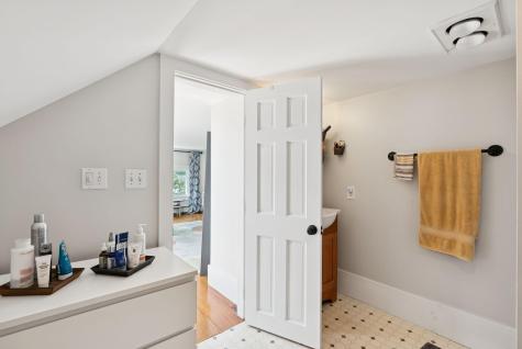 61 Fletcher Street Kennebunk ME 04043