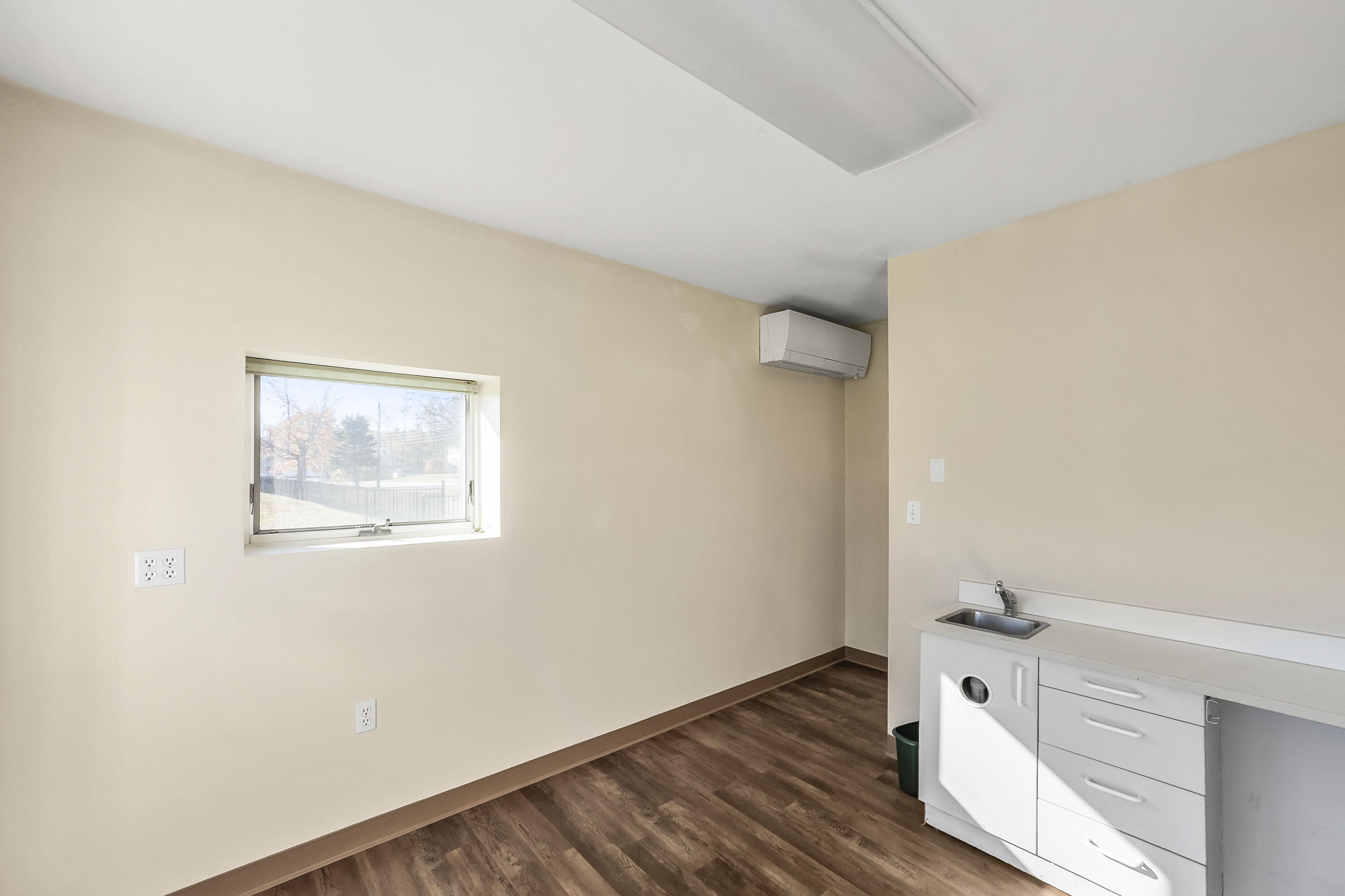 2561 Atlantic Highway Lincolnville ME 04849