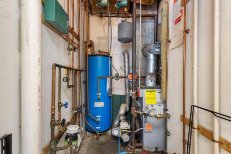 21 Buxton Road Saco ME 04072