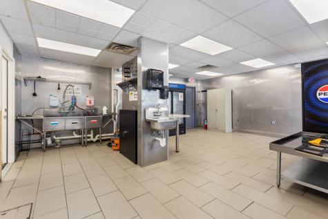 21 Buxton Road Saco ME 04072