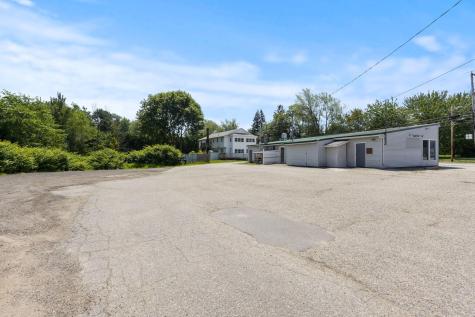 21 Buxton Road Saco ME 04072