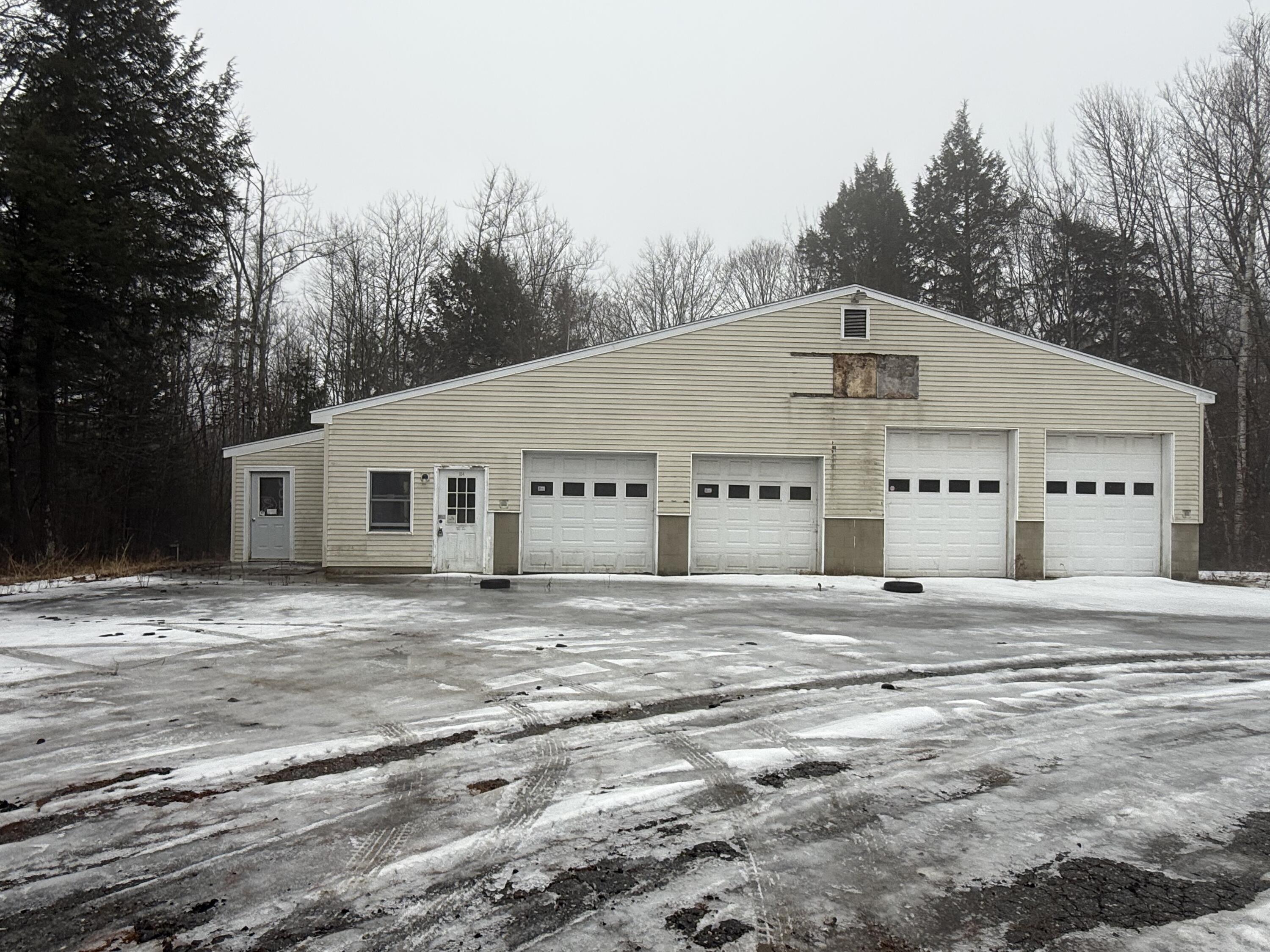 154 Augusta Road Washington ME 04574