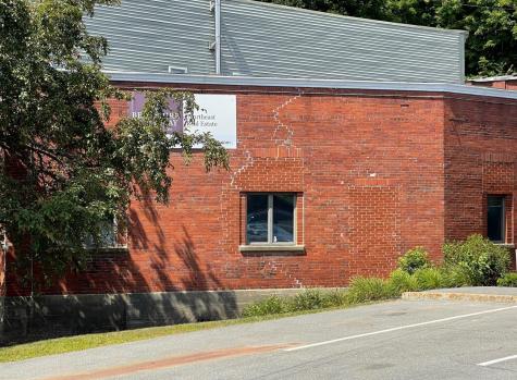 24 Main Street Dexter ME 04930