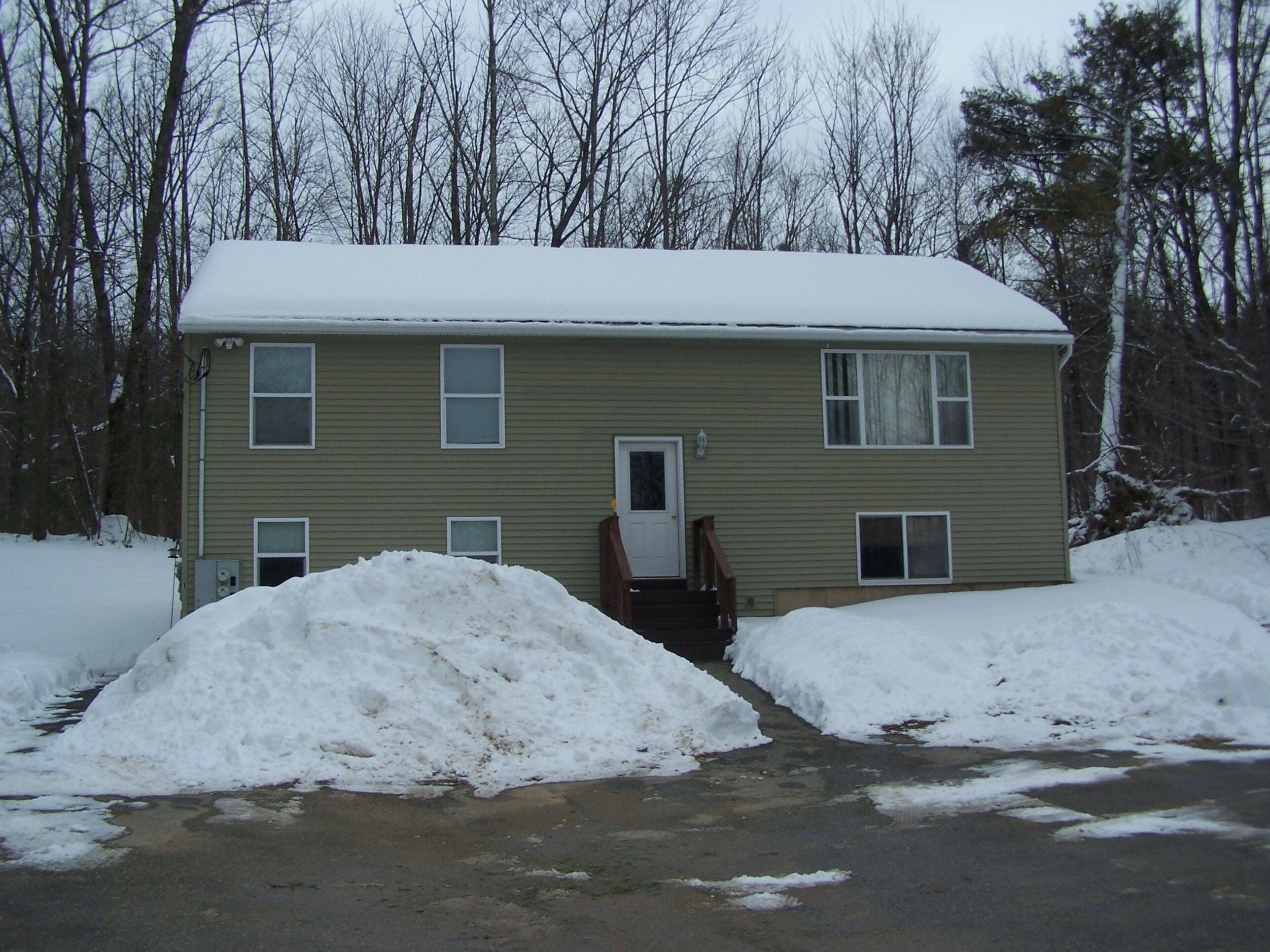 1638 Main Street Lewiston ME 04240