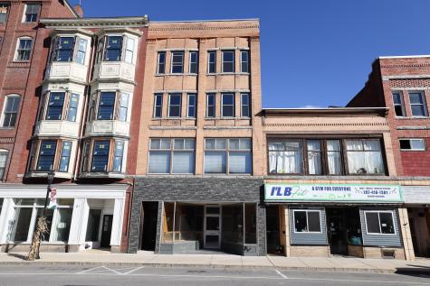 102 Congress Street Rumford ME 04276