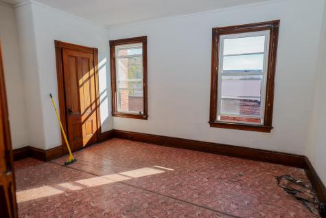 102 Congress Street Rumford ME 04276