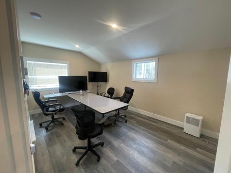 989 Roosevelt Trail Windham ME 04062