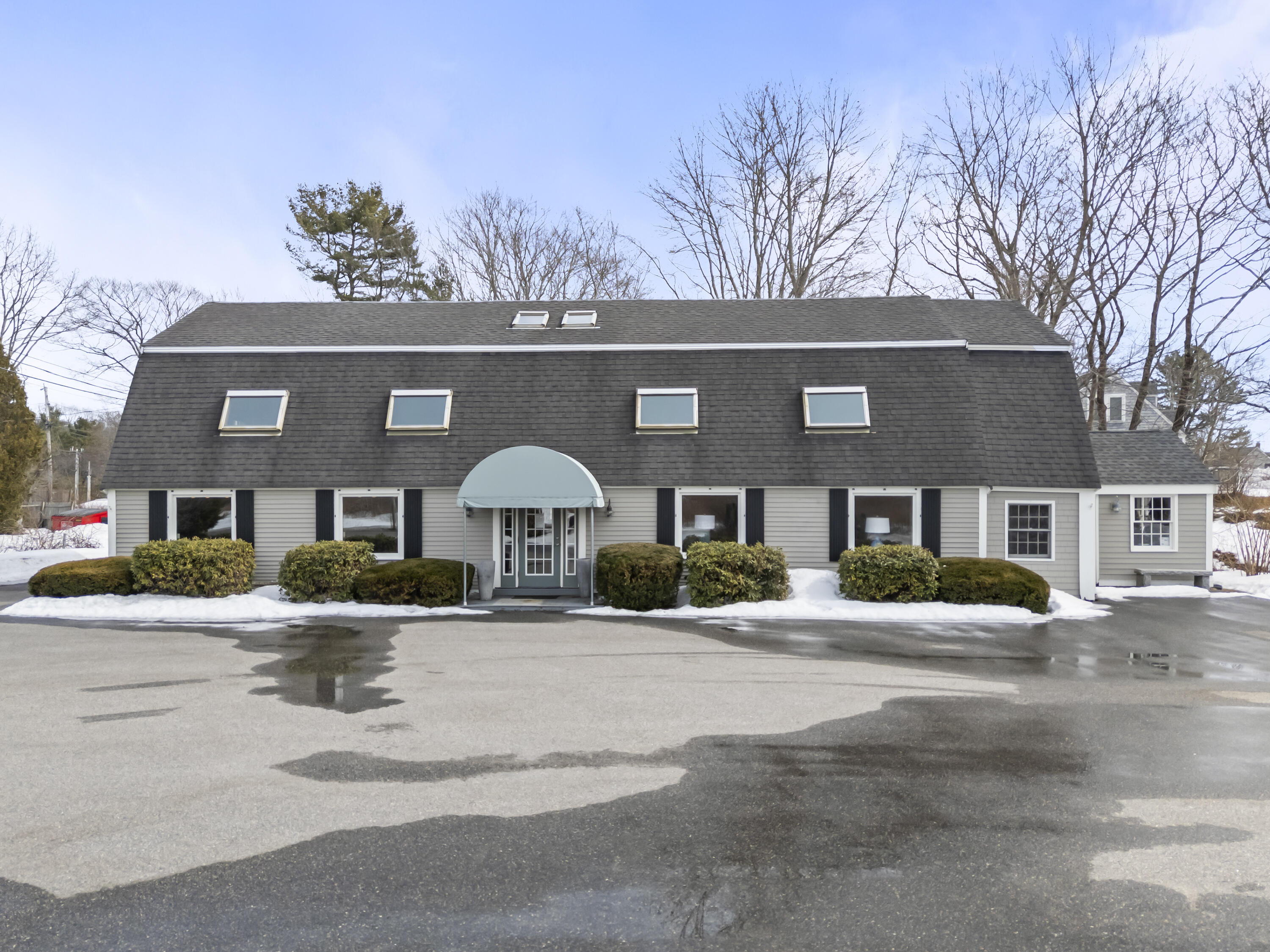 Wells ME, 2049 Post Road