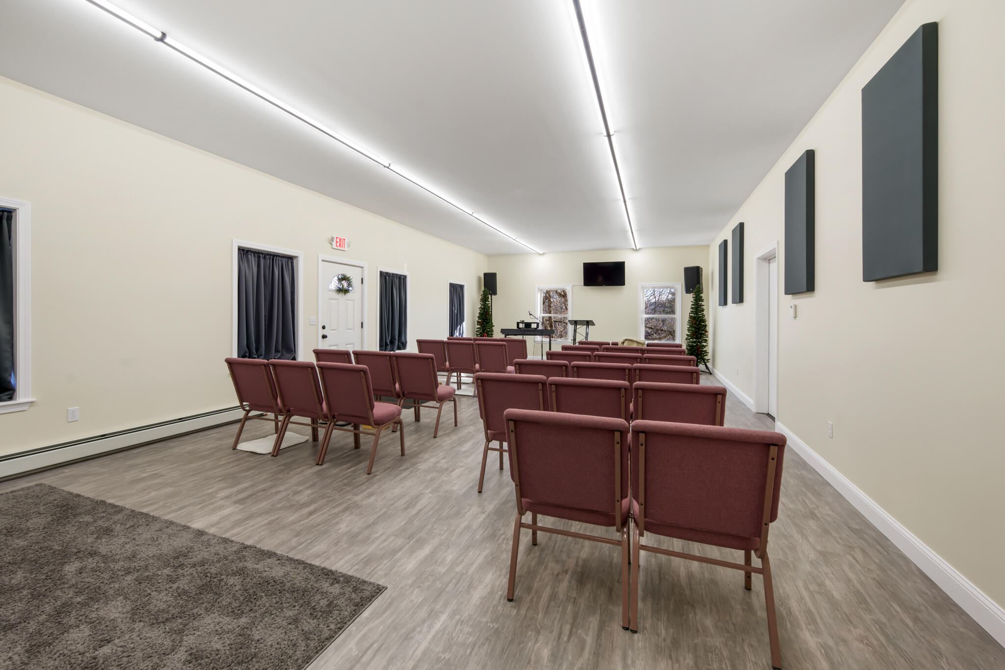 136 Main Street Winterport ME 04496