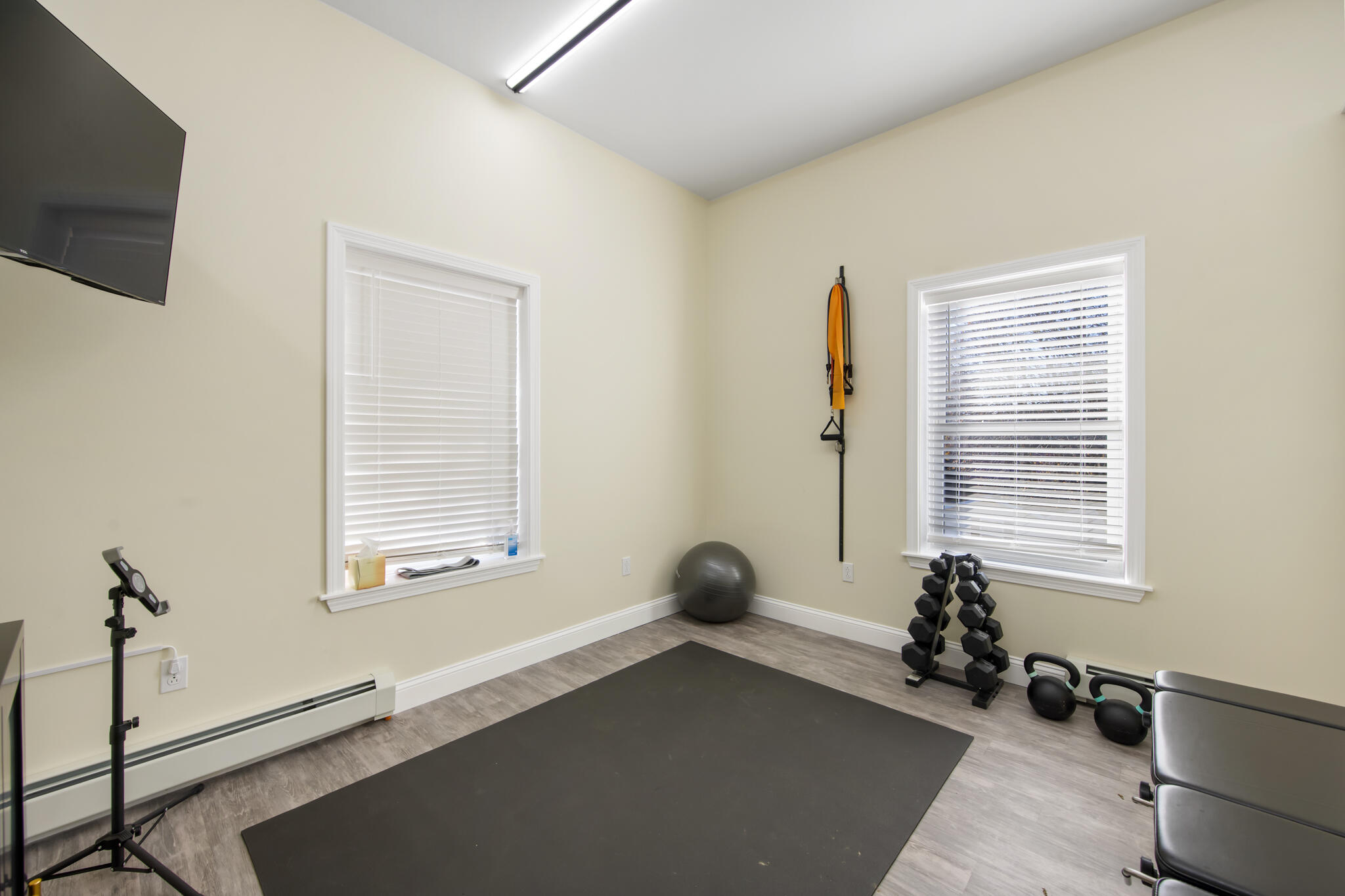 136 Main Street Winterport ME 04496