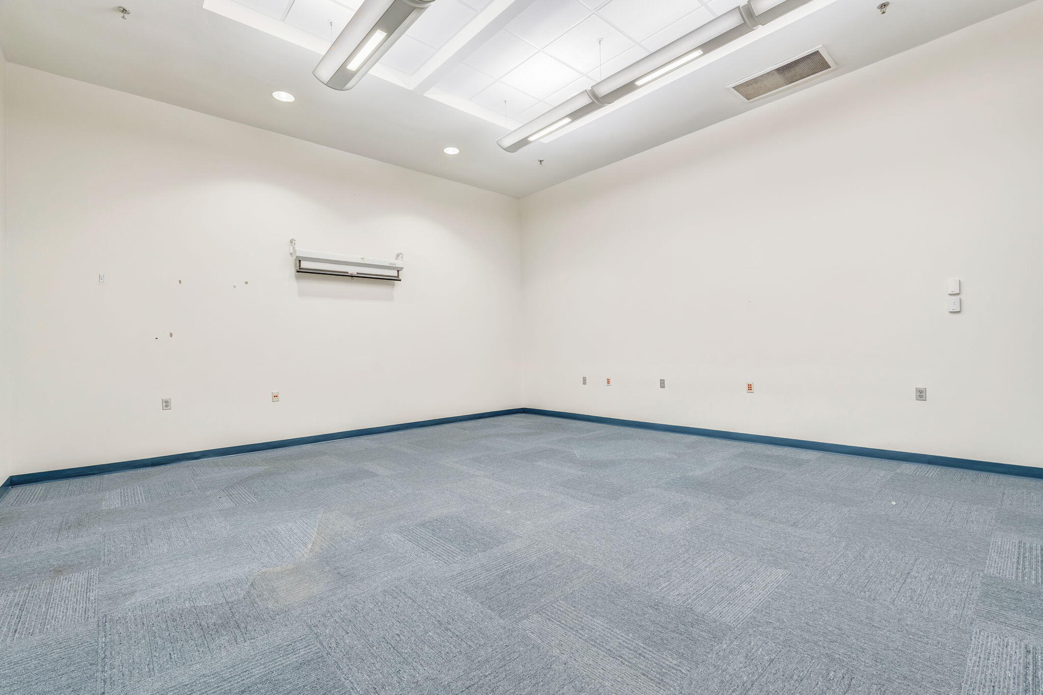 85 Park Street Lewiston ME 04240