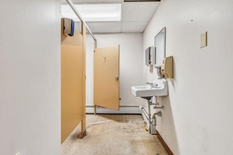85 Park Street Lewiston ME 04240