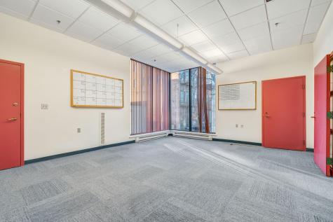 85 Park Street Lewiston ME 04240