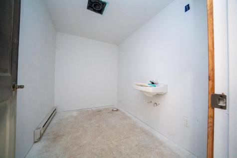 52 Augusta Road Whitefield ME 04353