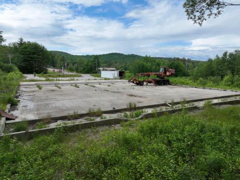 1019 Us-2 Rumford ME 04276