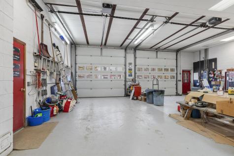 1037 Wiscasset Road Boothbay ME 04537