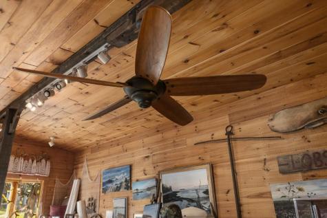 10 Mckown Street Boothbay Harbor ME 04538