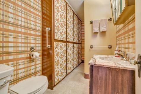 192 Ossipee Trail Limington ME 04049