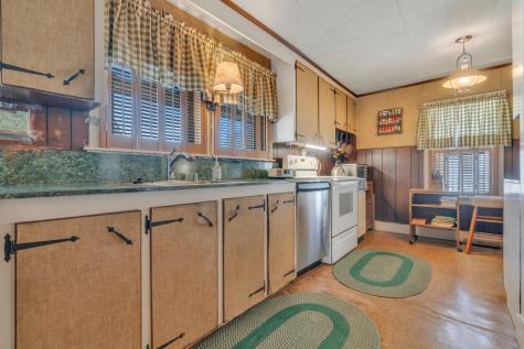 192 Ossipee Trail Limington ME 04049