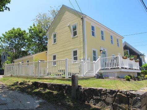 281 York Street York ME 03909