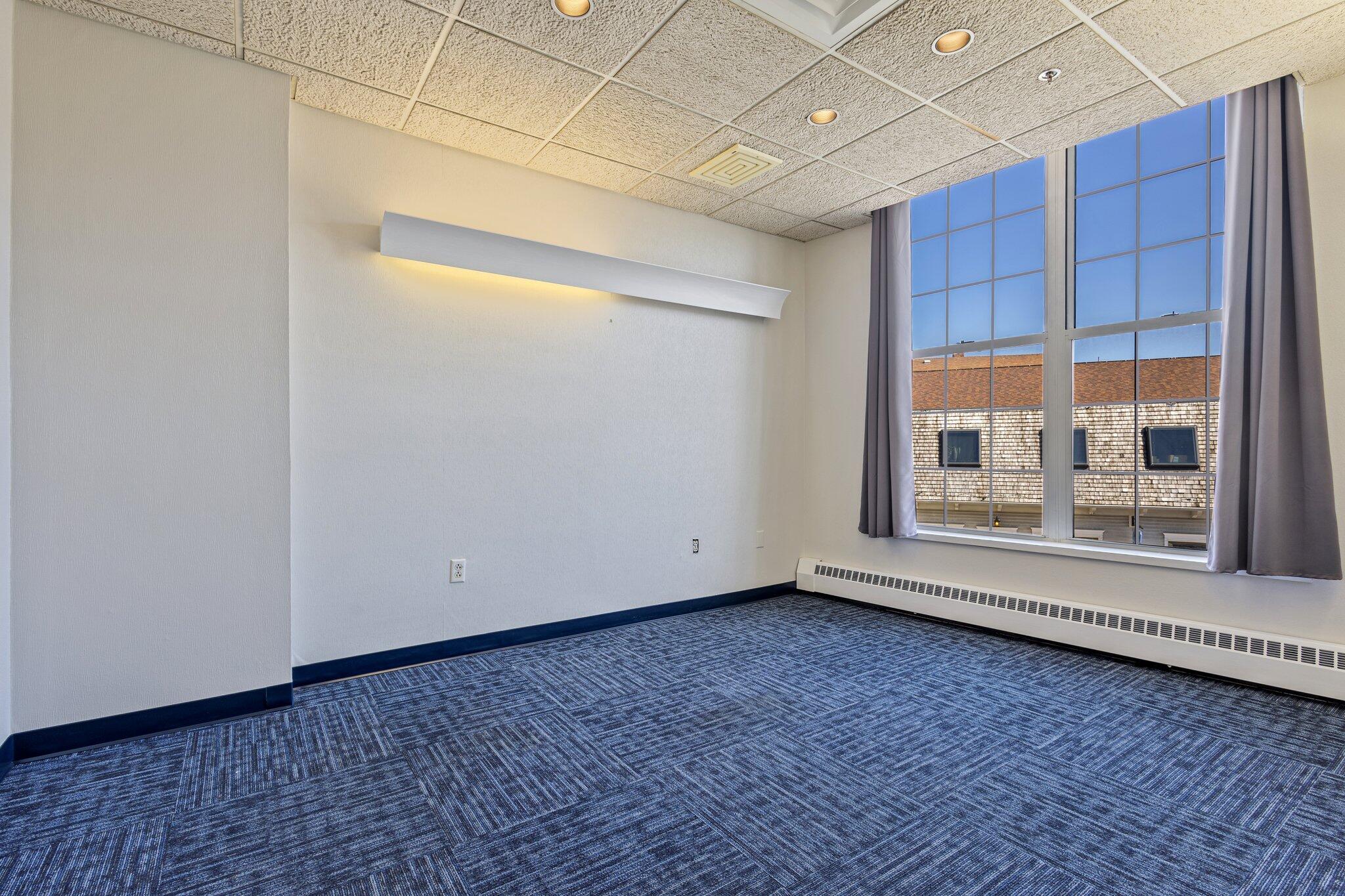 4 Townsend Avenue Boothbay Harbor ME 04538