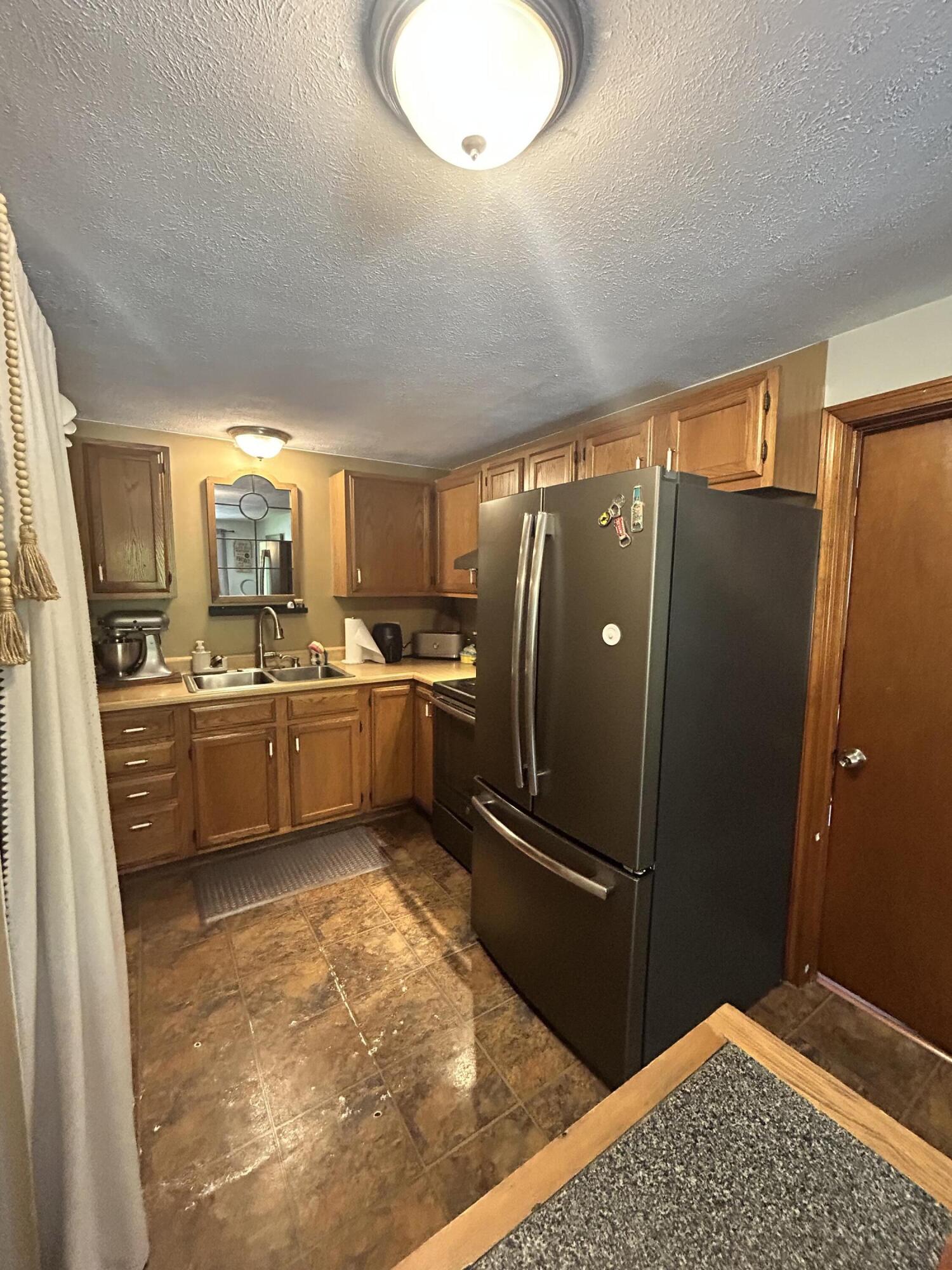 208 New Road Arundel ME 04046