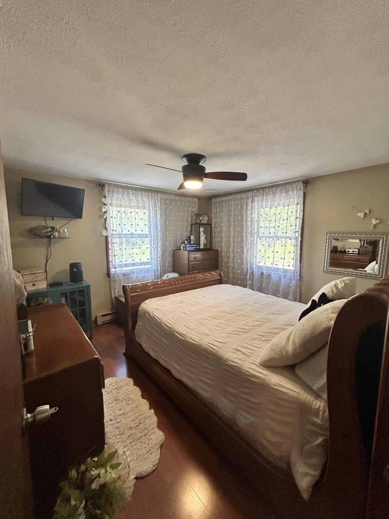 208 New Road Arundel ME 04046