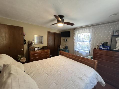 208 New Road Arundel ME 04046